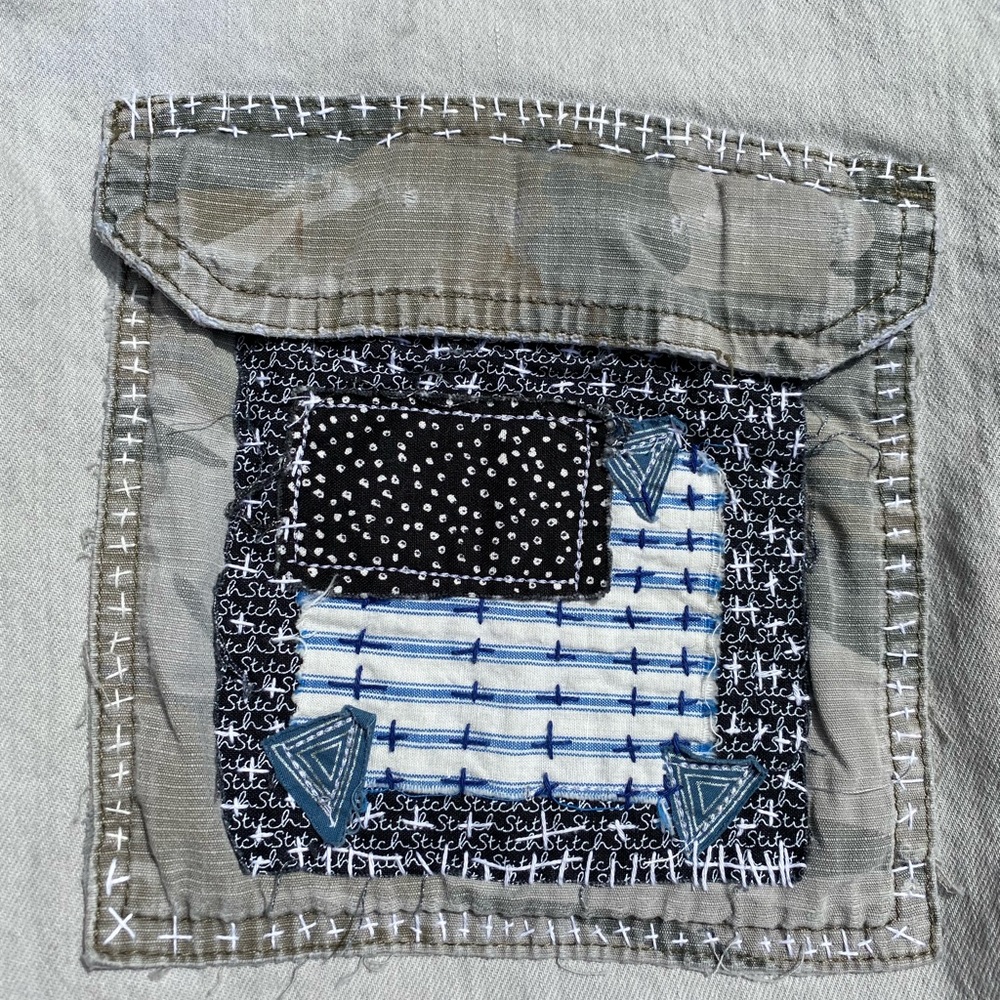 Universal Thread Overalls Hand-Stitched Patches - image 7